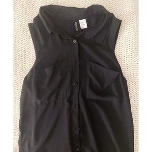 H&M divided tank top 2